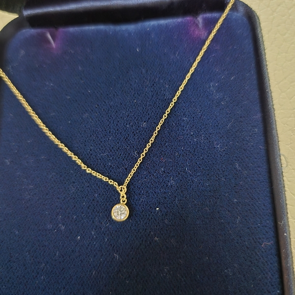 Tiffany & Co. Gold Y By the Yard Necklace - Picture 3 of 11